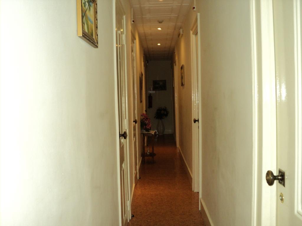 Casa de hóspedes Local Pensao Rossio *
